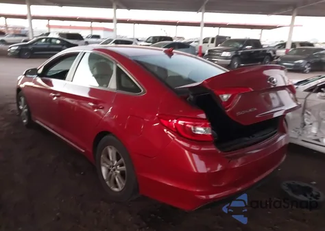 2017 Hyundai Sonata z USA, uszkodzony, nr VIN 5NPE24AF3HH562242